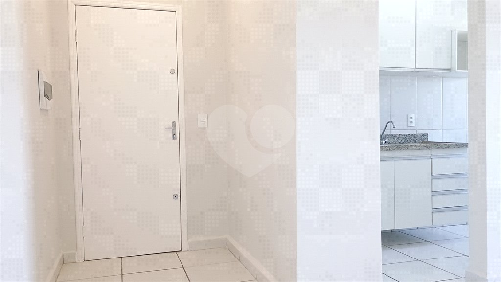 Apartamento à venda com 2 quartos, sendo 1 suíte, em Residencial Flórida, Ribeirão Preto, SP