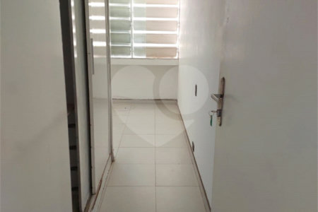 Sobrado à venda com 11 quartos, sendo 4 suítes, em Jardim Morumbi, São Paulo, SP