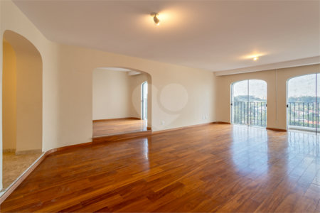 Apartamento à venda ou para alugar com 4 suítes em Alto da Boa Vista, São Paulo, SP