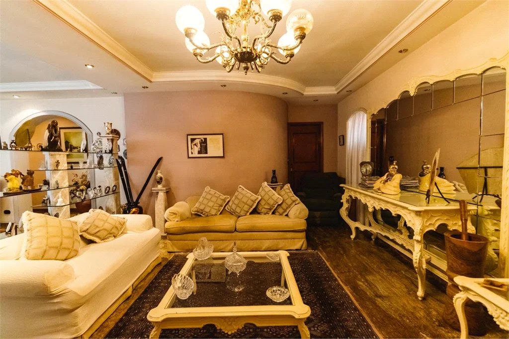 Casa à venda ou para alugar com 4 quartos, sendo 2 suítes, em Bela Aliança, São Paulo, SP