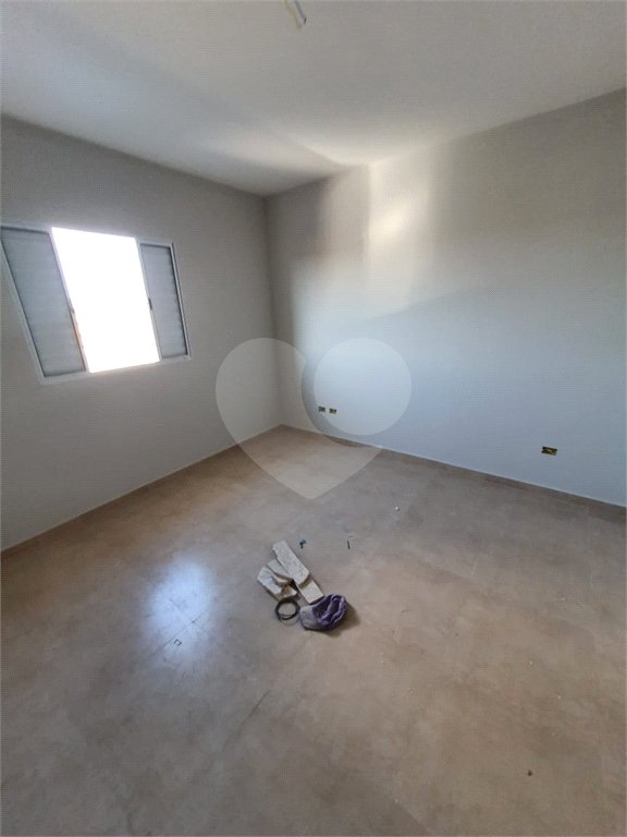 Casa à venda com 3 suítes em Vila Maricy, Guarulhos, SP