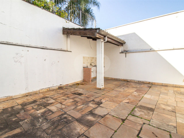 Casa à venda com 5 quartos, sendo 4 suítes,  em Jardim Prudência, São Paulo, SP