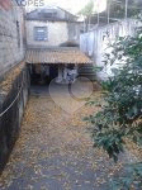 Casa Térrea à venda com 3 quartos em Santa Teresinha, São Paulo, SP