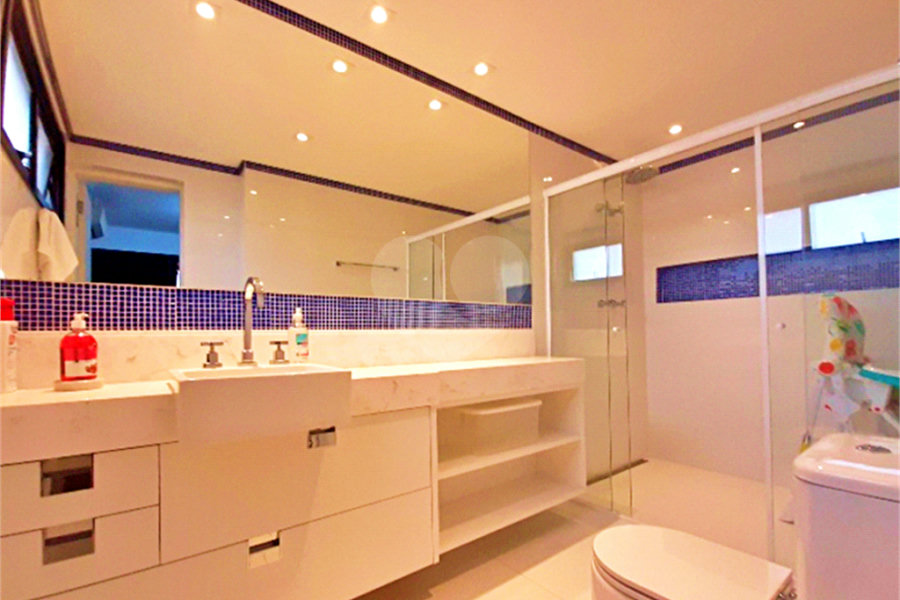 Apartamento à venda com 4 quartos, sendo 3 suítes, em Santana, São Paulo, SP