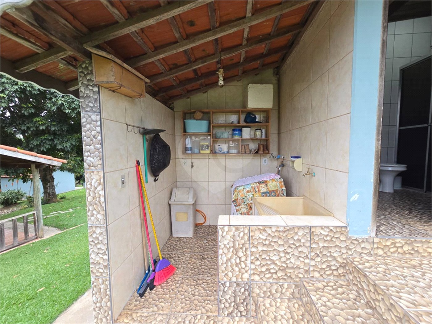 Sítio à venda com 6 quartos, sendo 5 suítes, em Área Rural de Itapetininga, Itapetininga, SP