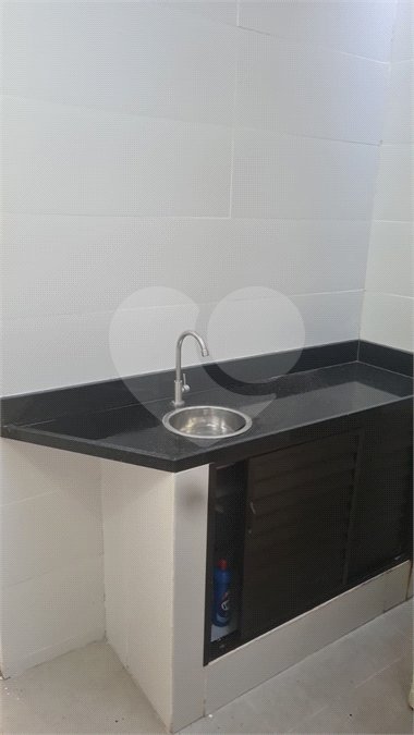 Casa em condomínio à venda com 2 quartos, sendo 1 suíte,  em Ogiva, Cabo Frio, RJ