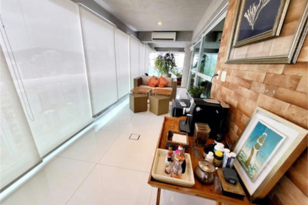 Apartamento Residencial à venda, Gonzaga, Santos - AP1684.