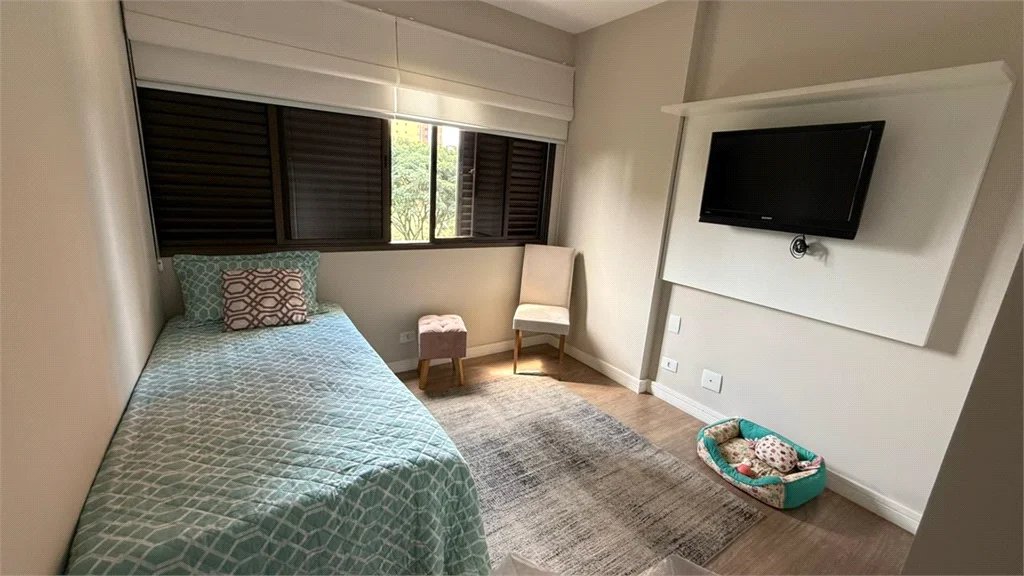 Apartamento à venda com 3 quartos, sendo 1 suíte, em Vila Suzana, São Paulo, SP