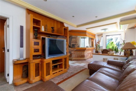 Apartamento à venda com 6 quartos, sendo 1 suíte, em Parque da Mooca, São Paulo, SP
