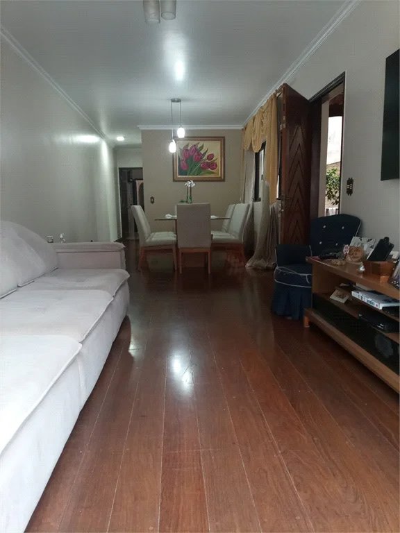 Casa à venda com 3 quartos, sendo 1 suíte, em Jardim Monte Azul, São Paulo, SP