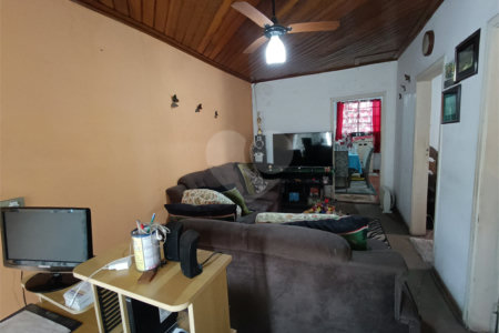Casa à venda com 2 quartos em Taboão, São Roque, SP