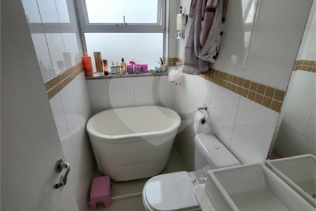 Apartamento à venda com 2 quartos, sendo 1 suíte, em Itaim Bibi, São Paulo, SP