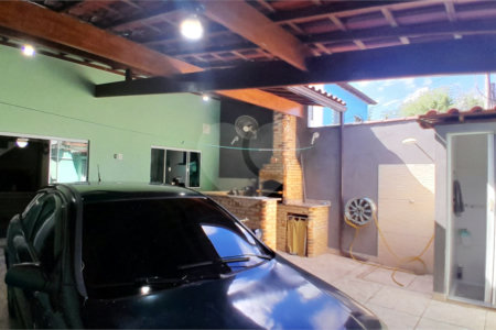 Casa à venda com 2 quartos em Campo Grande, Rio de Janeiro, RJ