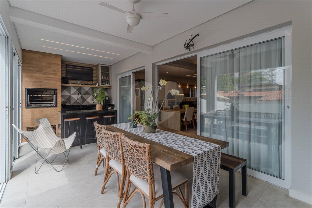 Casa à venda com 4 suítes em Jardim Prudência, São Paulo, SP