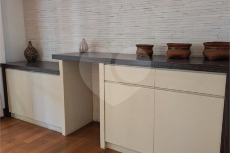 Apartamento à venda com 4 quartos, sendo 3 suítes,  em Vila Gertrudes, São Paulo, SP
