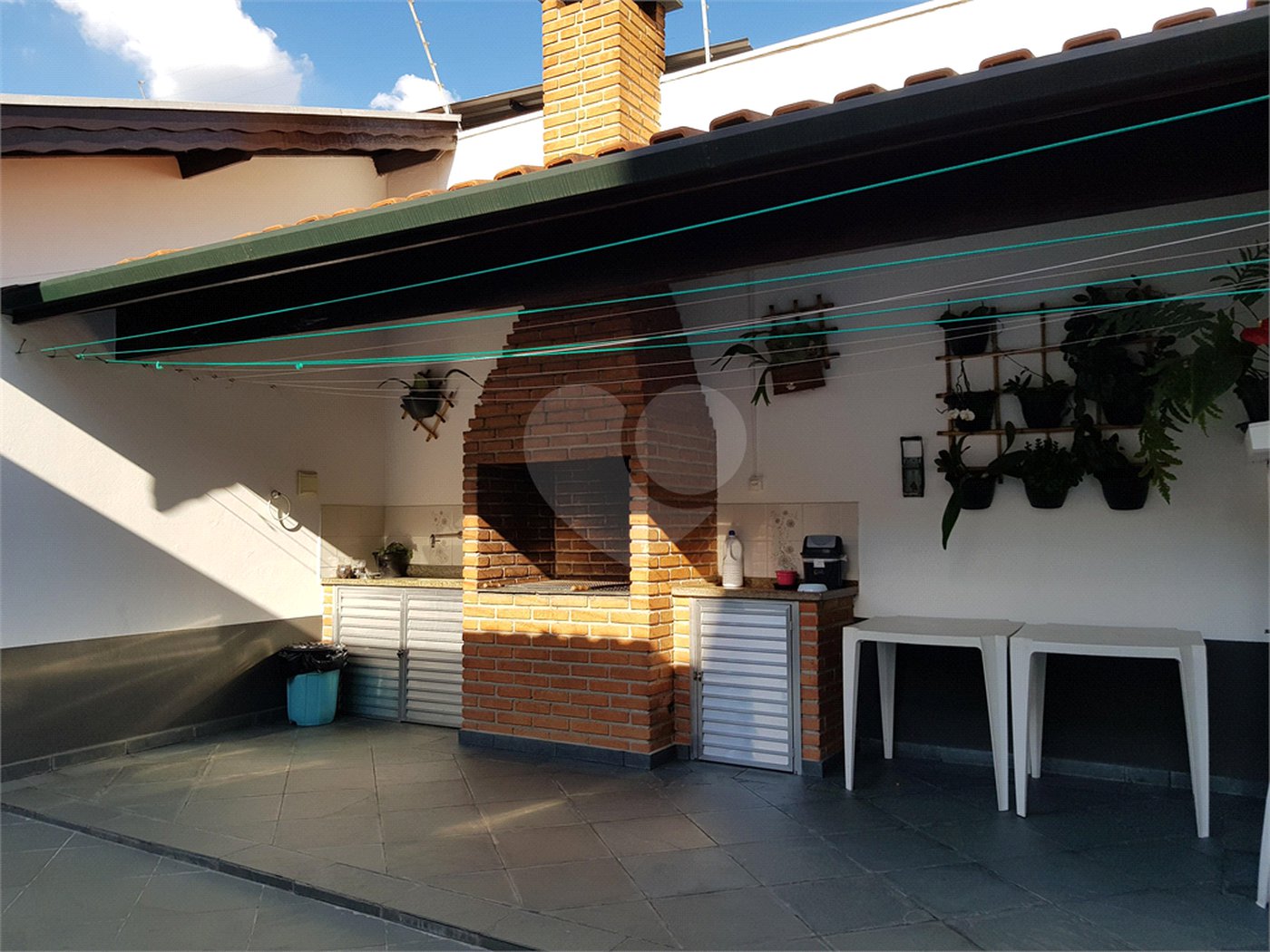 Casa à venda com 3 quartos, sendo 1 suíte, no condomínio City Campo Grande, São Paulo - SP