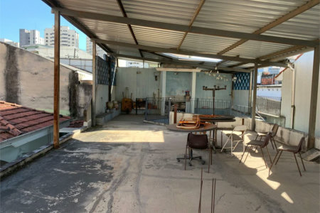 Casa à venda com 3 quartos, sendo 1 suíte, em Vila Romana, São Paulo, SP