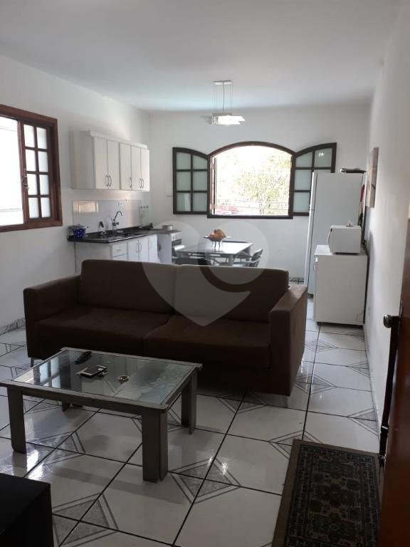 Casa à venda com 2 quartos em Vila Vitório Mazzei, São Paulo, SP