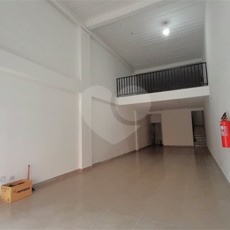 Salão para alugar em Vila Rica, São Paulo, SP