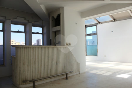 Cobertura à venda com 3 suítes em Santa Cecília, São Paulo, SP