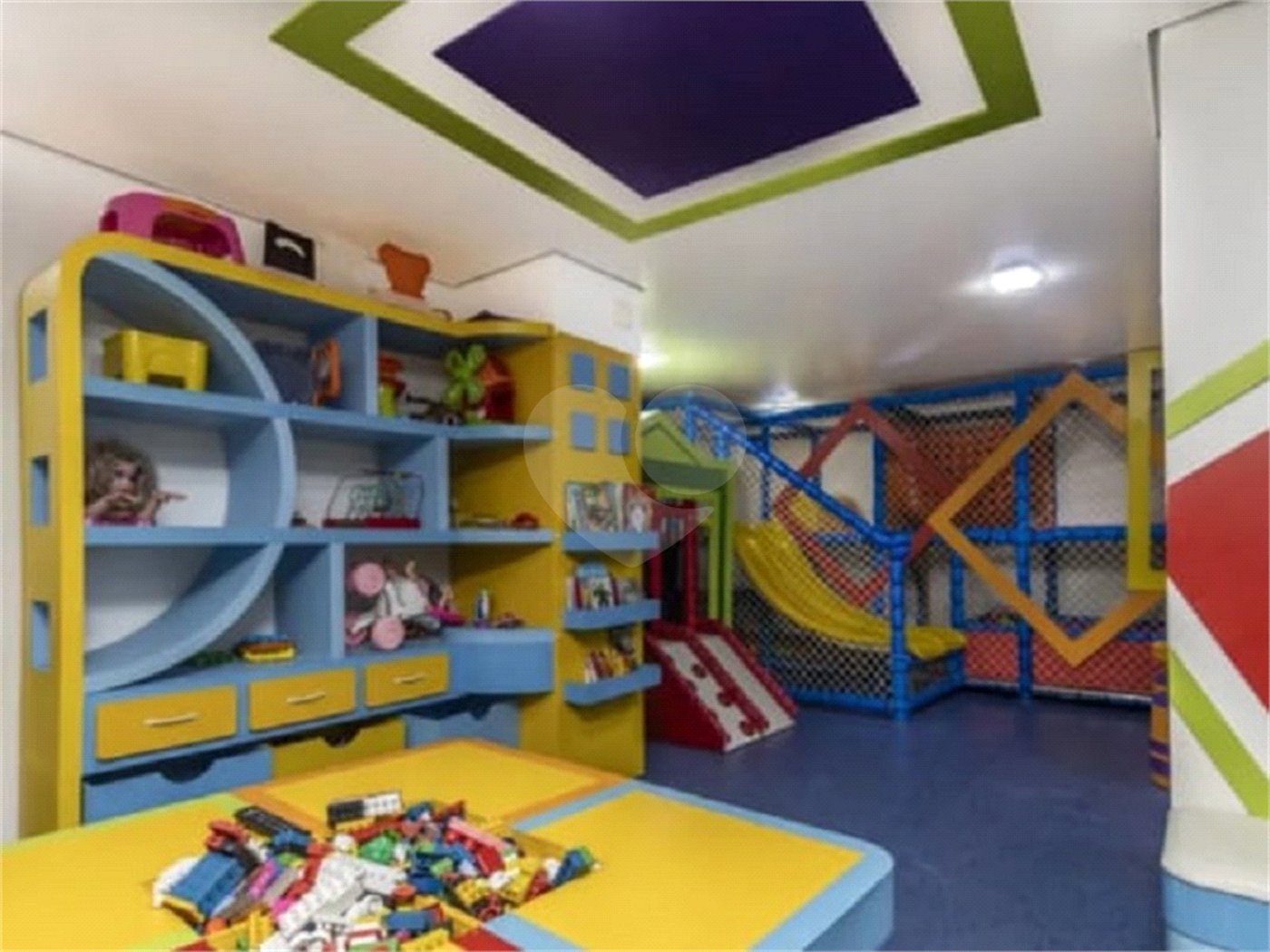 Apartamento à venda com 3 quartos, sendo 2 suítes, em Barra Funda, São Paulo, SP