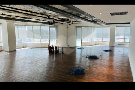 Sala para alugar em Alphaville Industrial, Barueri, SP