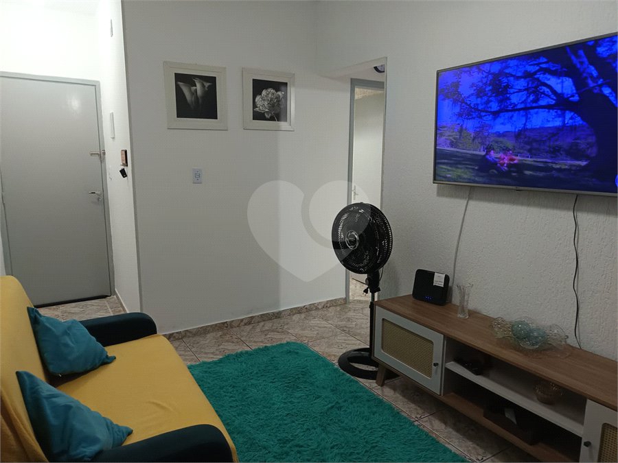 Apartamento à venda com 1 quarto em Maracanã, Praia Grande, SP