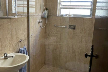 Sobrado à venda com 3 quartos, sendo 1 suíte, em Vila Sônia, São Paulo, SP