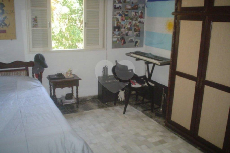Sobrado à venda com 3 quartos, sendo 2 suítes, em Tremembé, São Paulo, SP