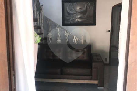 Triplex à venda com 4 quartos, sendo 1 suíte, em Campo Grande, Rio de Janeiro, RJ