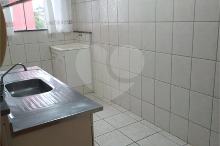 Apartamento à venda no Condomínio Álvaro Dziabas