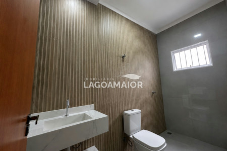 Casa à venda com 3 quartos, sendo 1 suíte, em Bela Vista da Lagoa, Três Lagoas - MS