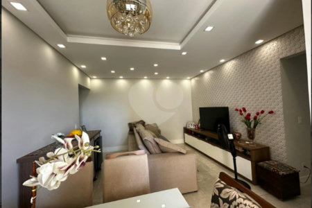 Apartamento à venda com 3 quartos, sendo 1 suíte, em Jardim Bandeirantes, Louveira, SP