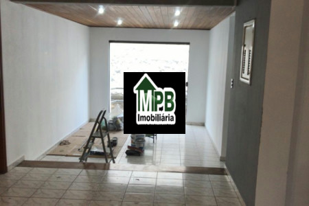 Sobrado à venda com 3 quartos, sendo 1 suíte, em Vila Carvalho, Sorocaba, SP