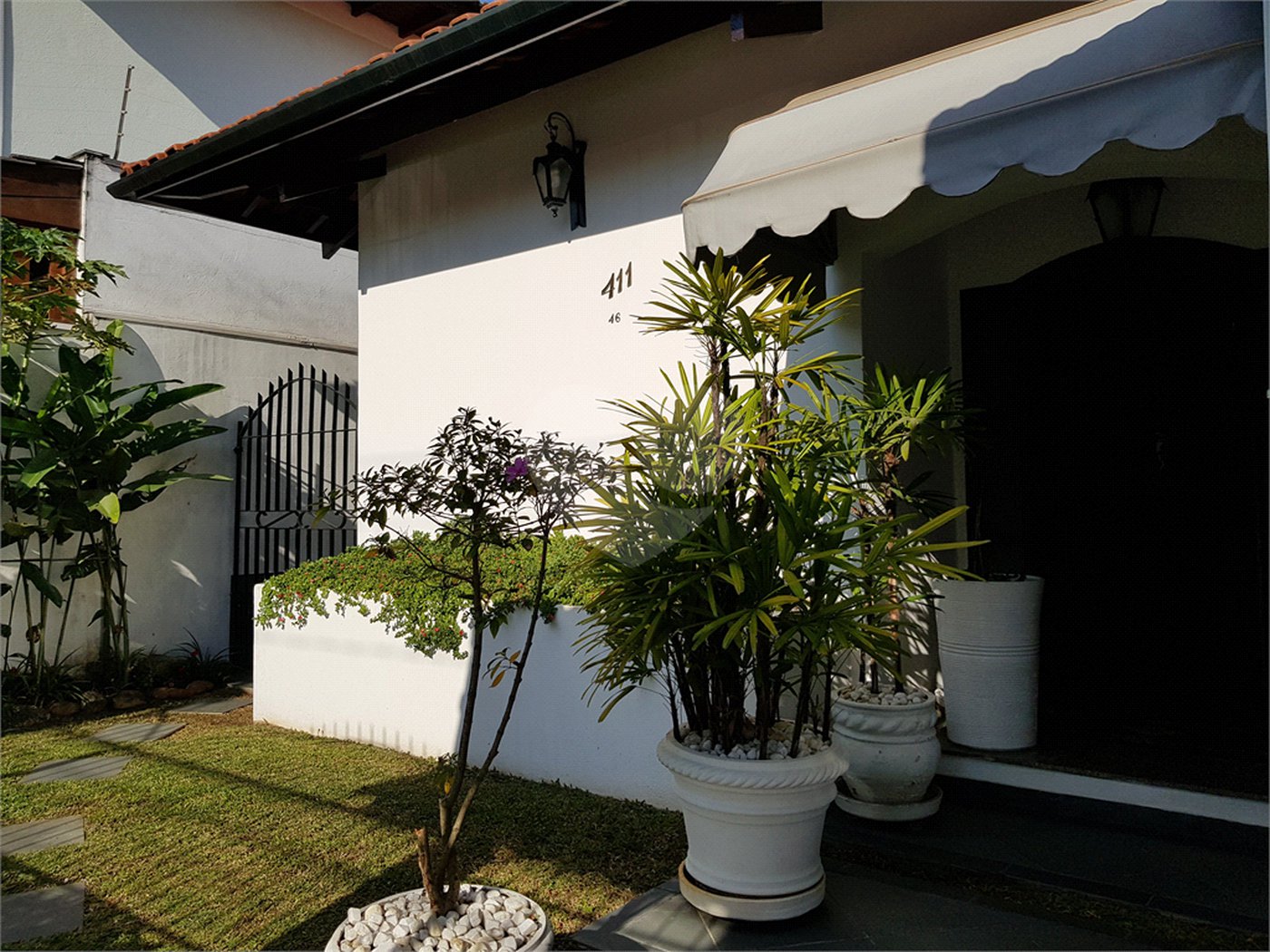 Casa à venda com 3 quartos, sendo 1 suíte, no condomínio City Campo Grande, São Paulo - SP