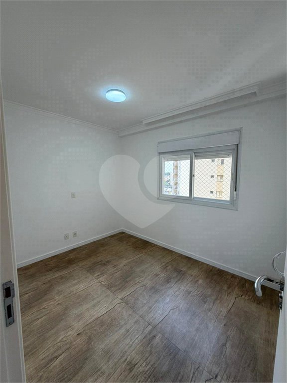 Apartamento à venda com 3 quartos, sendo 1 suíte, em Jardim Aeroporto, São Paulo, SP