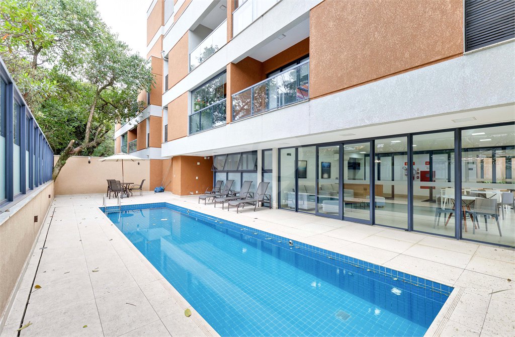 Apartamento à venda com 1 suíte em Alto da Boa Vista, São Paulo, SP