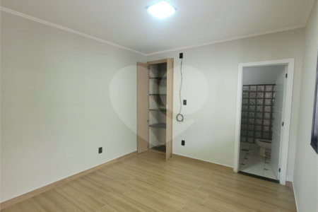 Casa à venda com 4 suítes em Nova Gardênia, Atibaia, SP