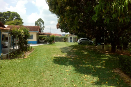 Chácara à venda com 5 quartos, sendo 2 suítes,  no Centro, Sarapuí, SP