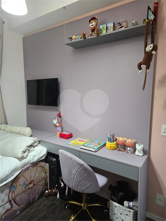 Apartamento à venda com 2 quartos, sendo 1 suíte,  em Vila Romana, São Paulo, SP