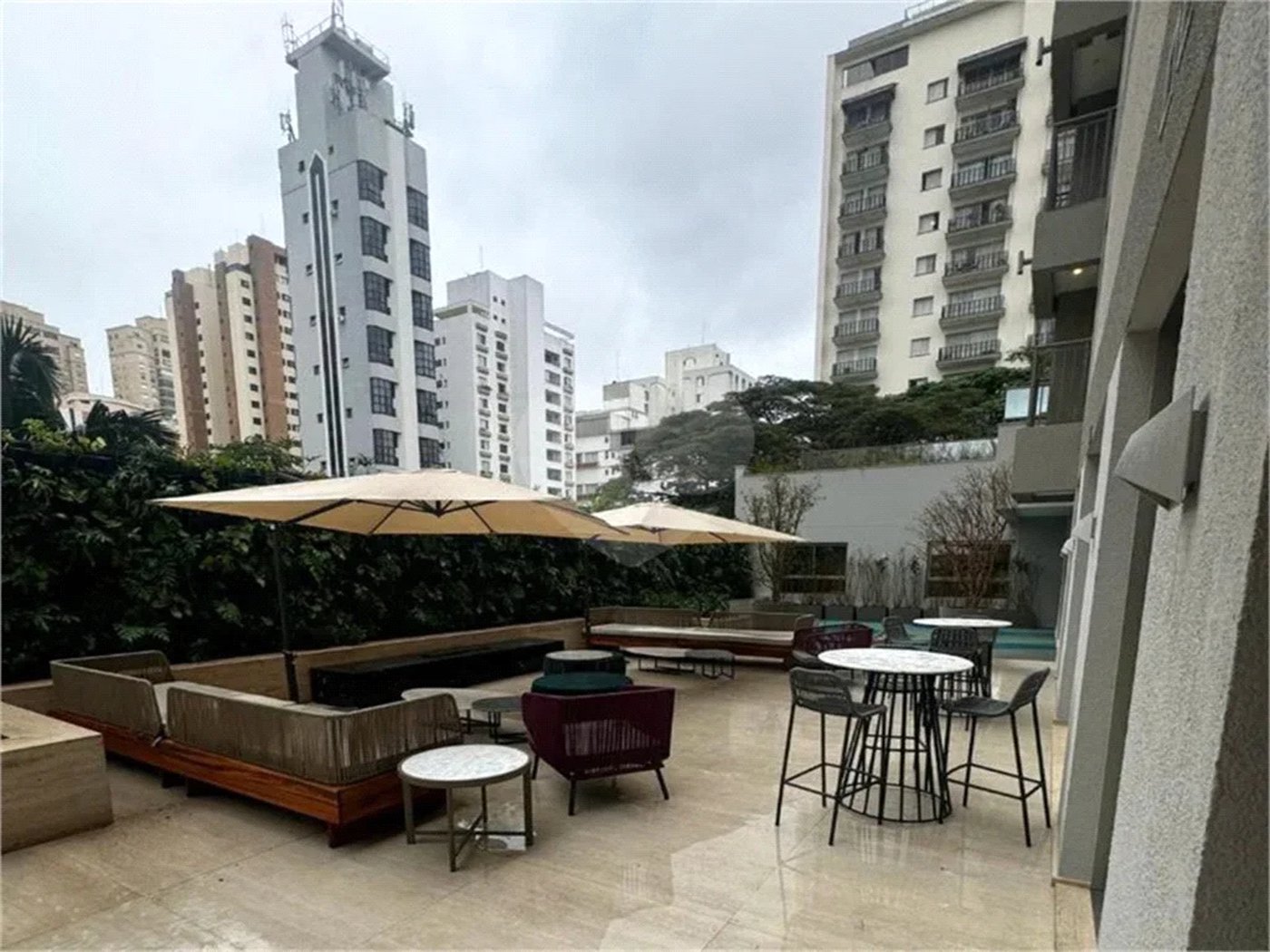Apartamento à venda com 3 suítes em Brooklin Paulista, São Paulo, SP