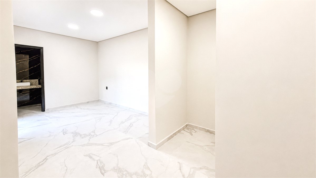 Casa à venda com 3 quartos, sendo 1 suíte, no condomínio Jardim Residencial Villagio Ipanema I, Sorocaba - SP