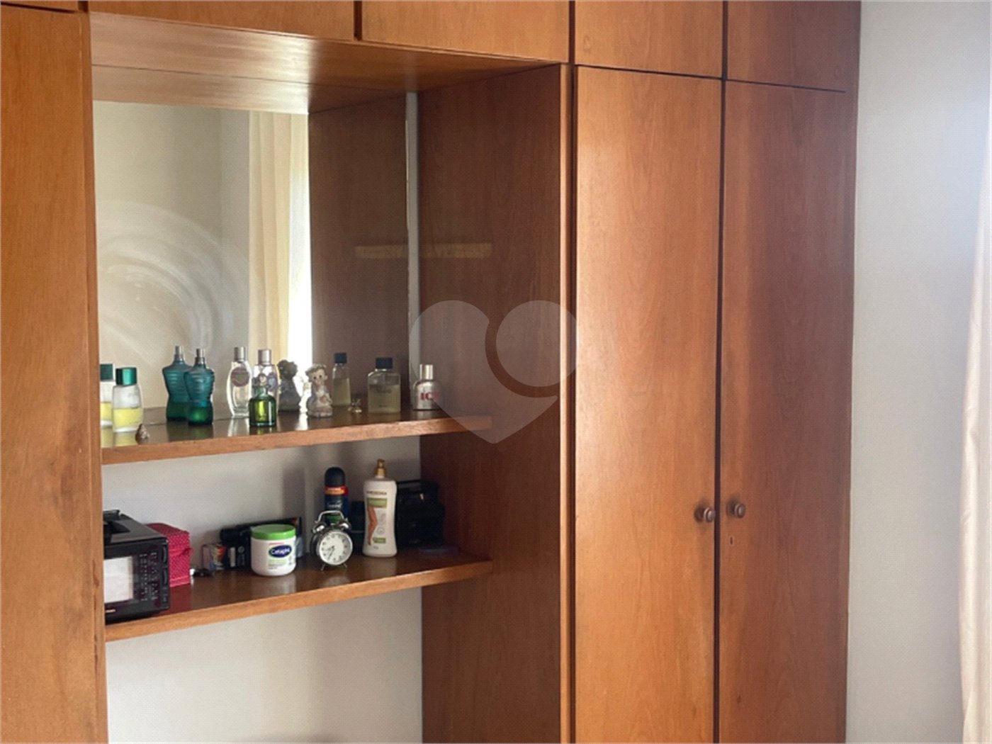 Sobrado à venda com 3 quartos em Vila Nova Alba, São Paulo, SP