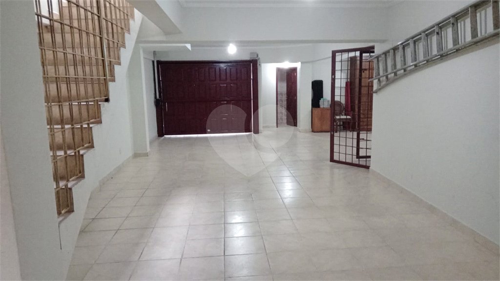 Sobrado à venda com 4 quartos, sendo 3 suítes,  em Horto Florestal, São Paulo, SP