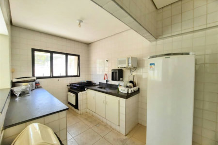 Apartamento com 2 dormitórios à venda, 65 m² por R$ 424.000,00 - Vila Júlia - Guarujá/SP
