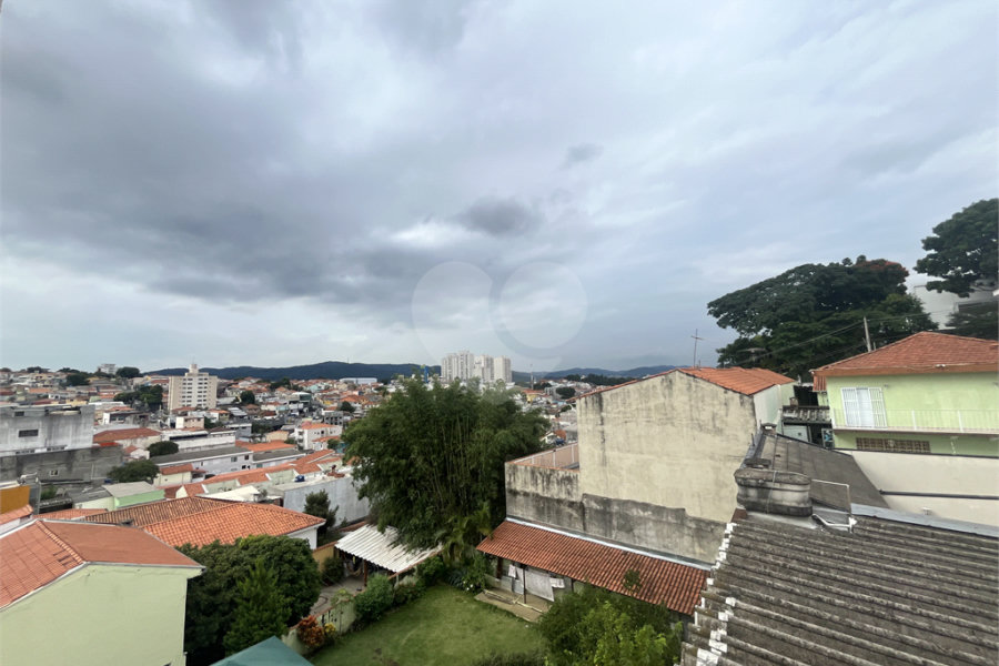 Casa à venda com 3 quartos, sendo 1 suíte, no condomínio Capigaí, São Paulo - SP