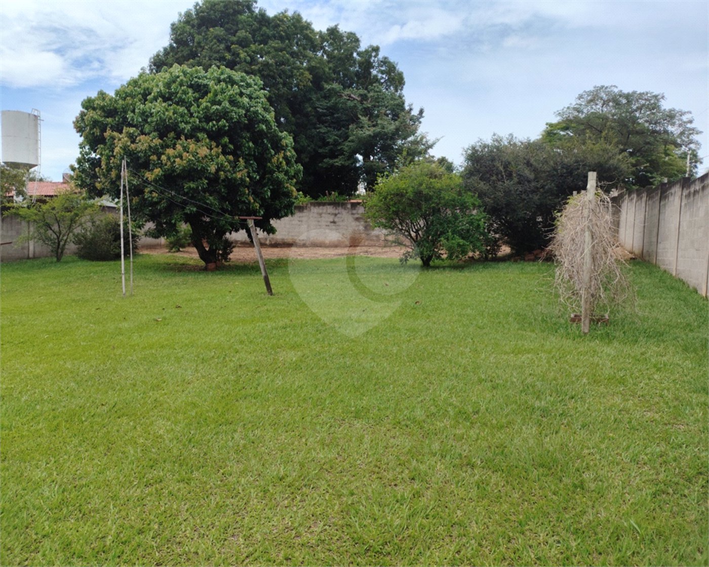 Chácara para alugar com 3 quartos em Chácara Alvorada, Indaiatuba, SP