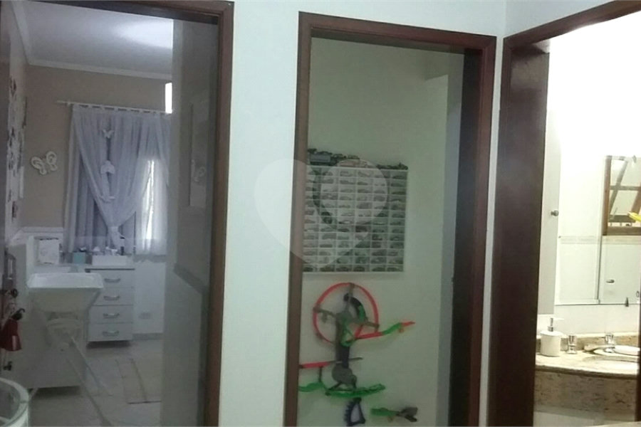 Sobrado à venda com 3 quartos, sendo 1 suíte, em Vila Guilherme, São Paulo, SP