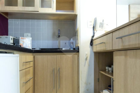 Apartamento à venda com 1 quarto em Indianópolis, São Paulo, SP