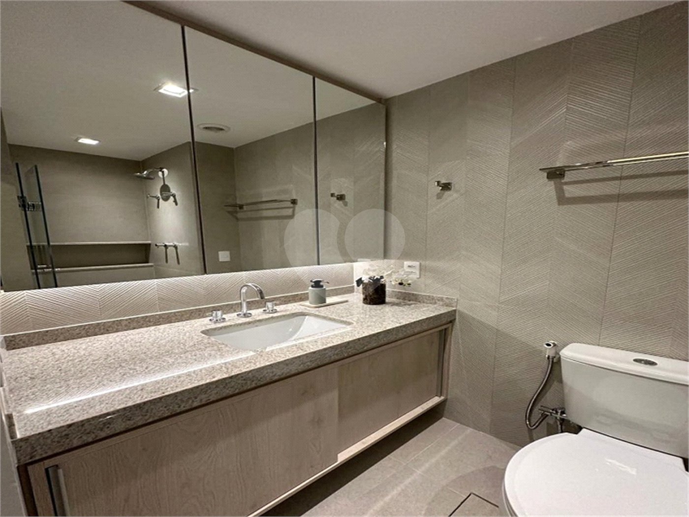 Apartamento à venda ou para alugar com 1 suíte em Paraíso, São Paulo, SP